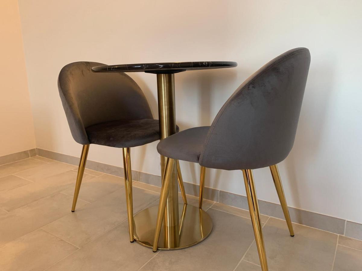Lovely Studio Saint Jean Cachan, 20 Minutes From Luxembourg Gardens On Rer B And 350 M From Bagneux Rer B Apartment Luaran gambar