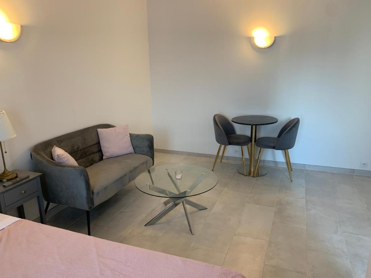 Lovely Studio Saint Jean Cachan, 20 Minutes From Luxembourg Gardens On Rer B And 350 M From Bagneux Rer B Apartment Luaran gambar